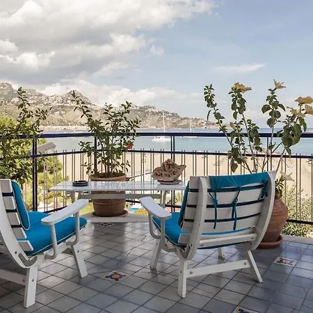 Casa D'a..mare Giardini Naxos