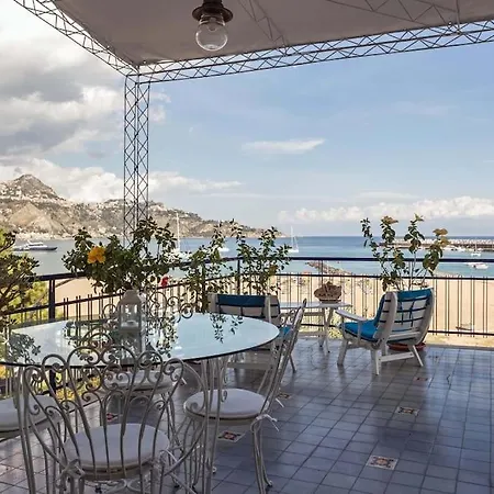 Casa D'a..mare Apartment *