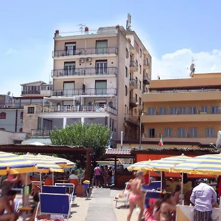 Casa D'a..mare Apartment Giardini-Naxos