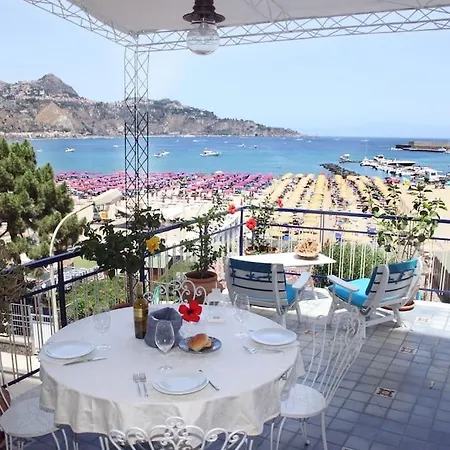 Apartment Casa D'a..mare Giardini Naxos